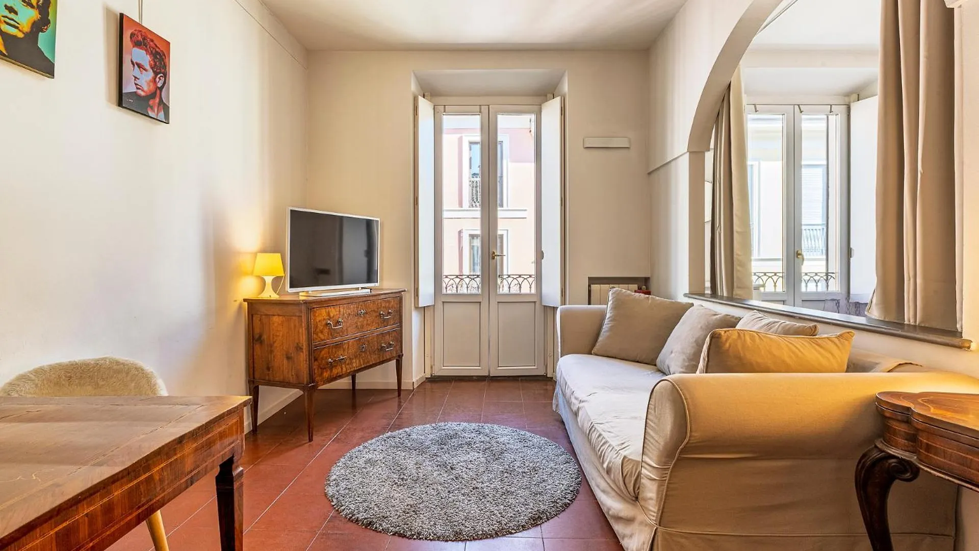 Brand New 1 Bedroom Apartment In Brera Milano